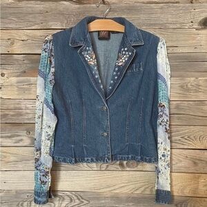 VINTAGE Denim Embroidered Jacket